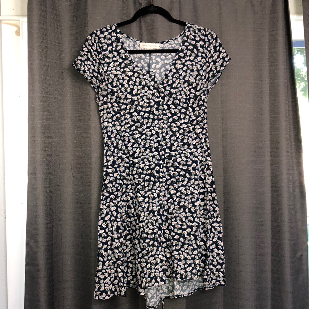 Size M floral summer dress - Picture 1 of 5